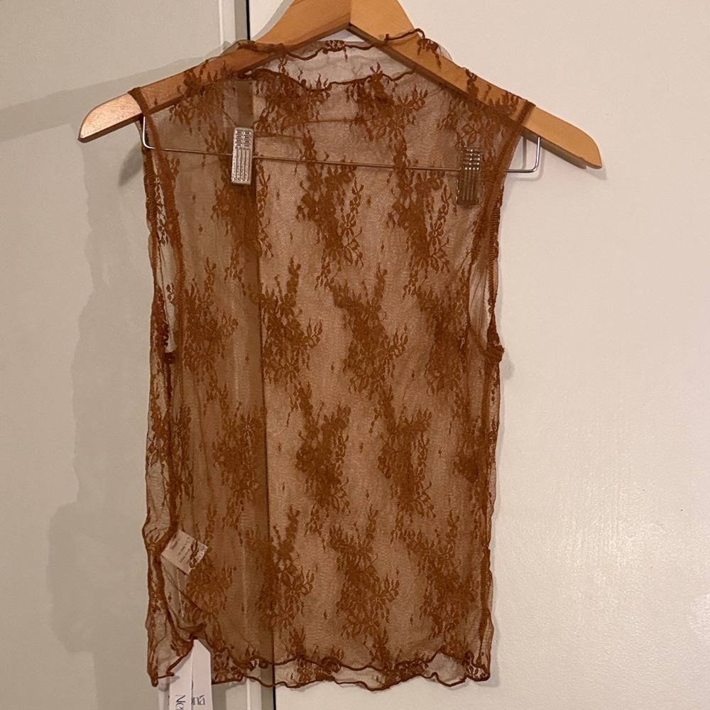 Sheer Brown Lace Sleeveless Top - Picture 4 of 4